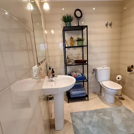 Charming In Burriana With Private Pool! Lägenhet Nerja